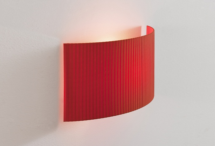 Comodin Wall Lamp by Santa and Cole Lamps
